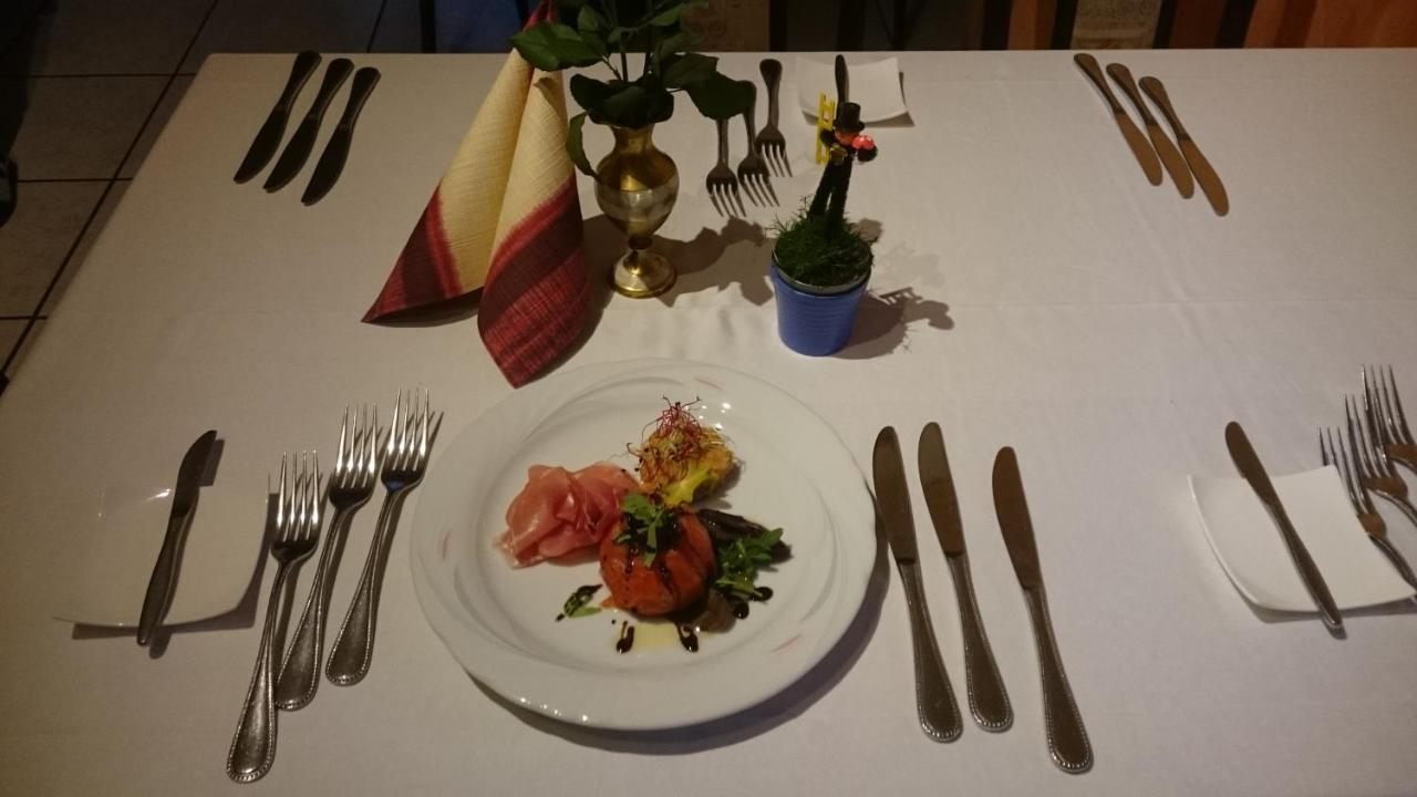 Hotel Restaurant Denis Zemmer Ngoại thất bức ảnh